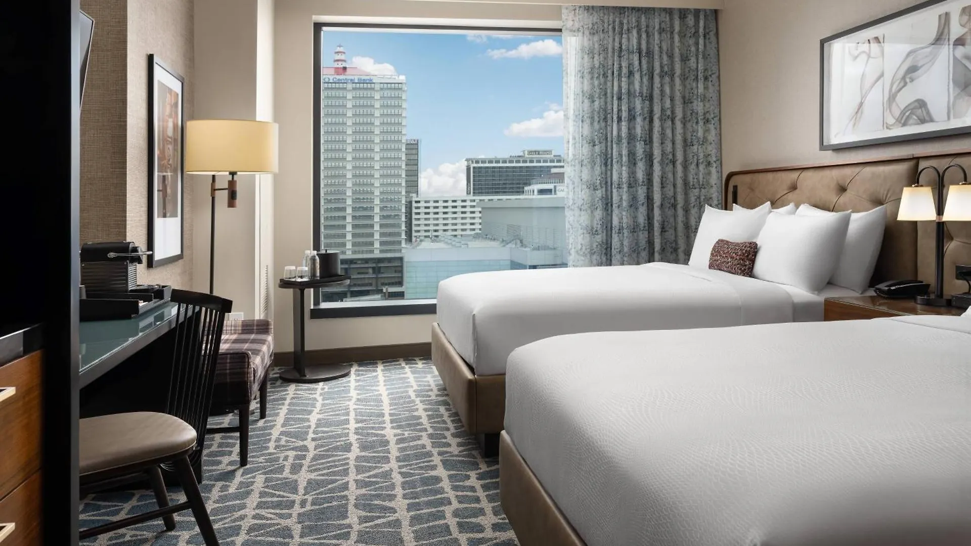 ****  Hotel Distil, Autograph Collection Louisville United States